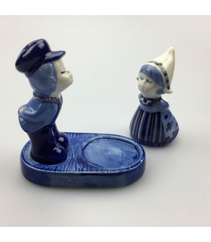 Kussend Paartje Peper en Zout Delftsblauw 12 cm