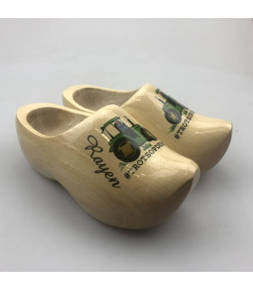 Geboorteklompjes TROTSOPDEBOER met naam schoenmaat 24